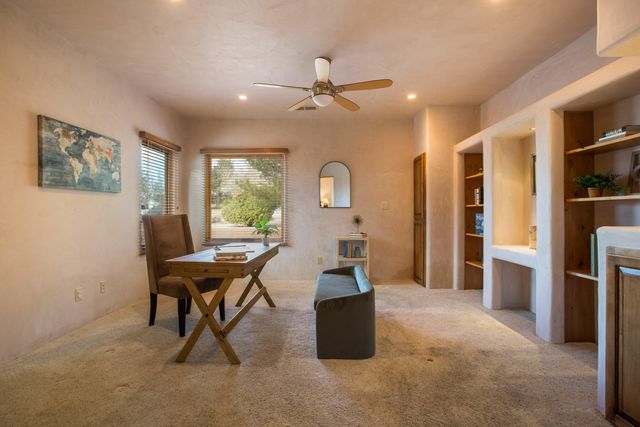 9306 Dana Court NE, Albuquerque, NM 87122