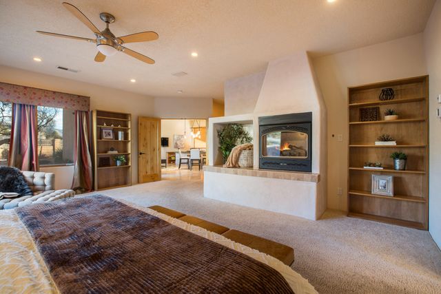 9306 Dana Court NE, Albuquerque, NM 87122