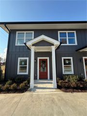 473 Red Rider Road, Dawsonville, GA 30534