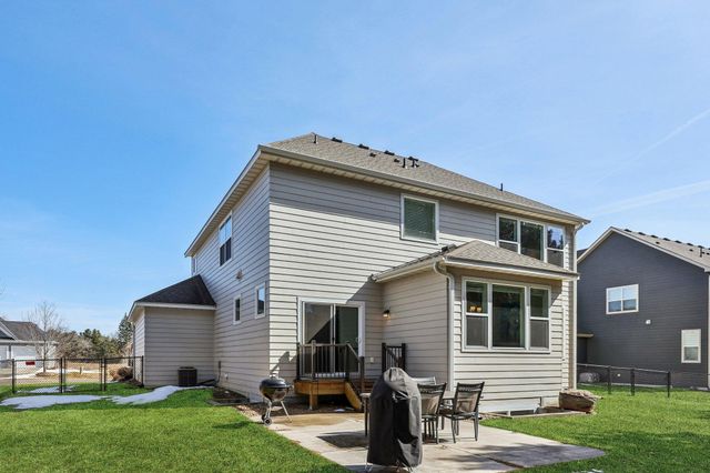 1143 Pine Hill Lane, White Bear Twp, MN 55127