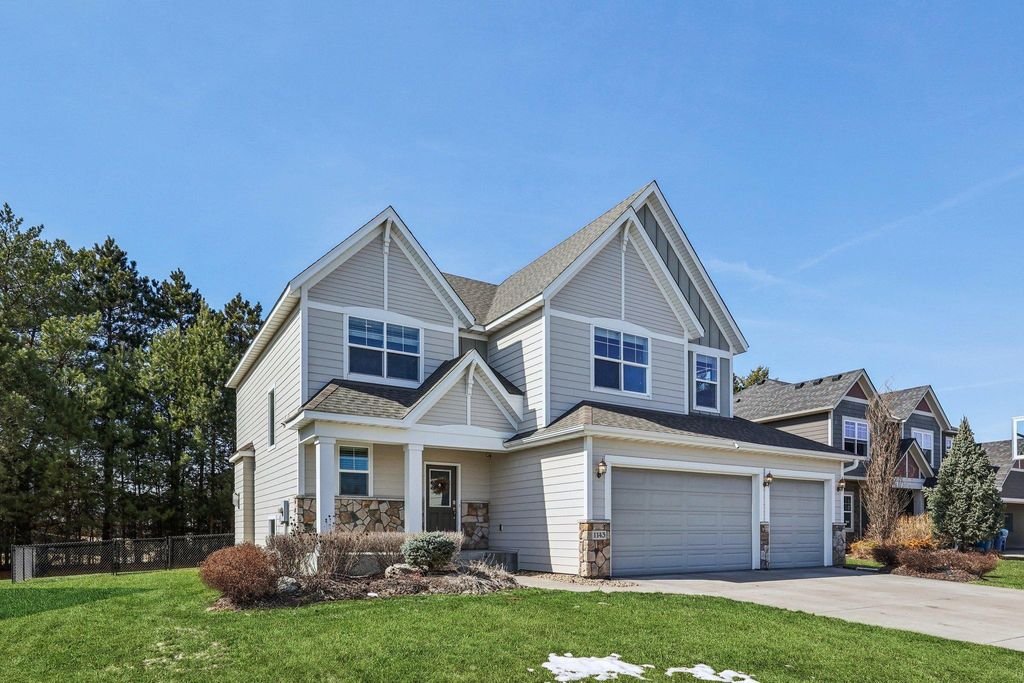 1143 Pine Hill Lane, White Bear Twp, MN 55127