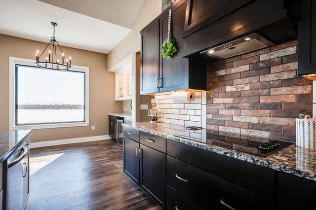 18311 Highview Dr, Goddard, KS 67052