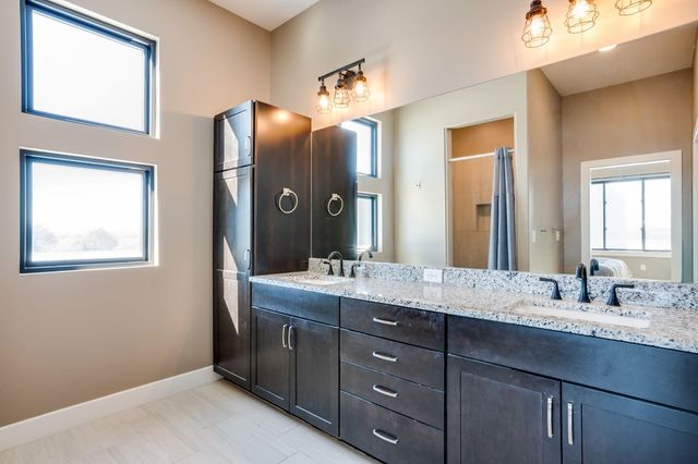 18311 Highview Dr, Goddard, KS 67052