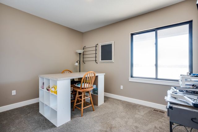 18311 Highview Dr, Goddard, KS 67052