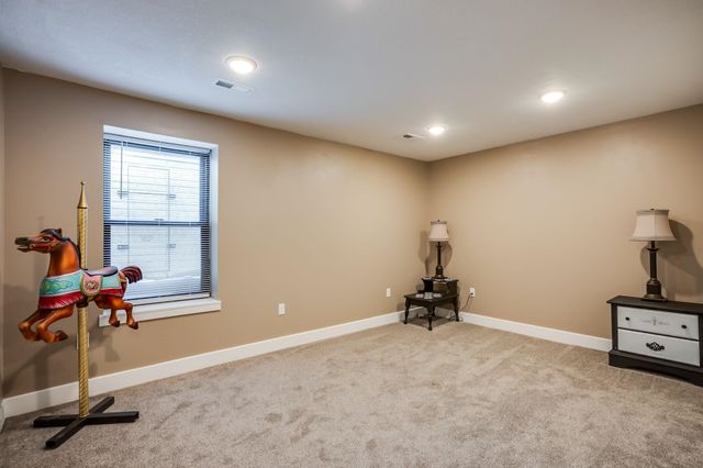 18311 Highview Dr, Goddard, KS 67052