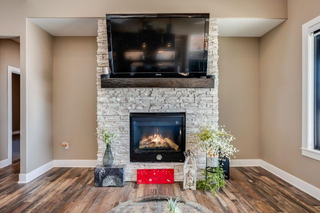 18311 Highview Dr, Goddard, KS 67052