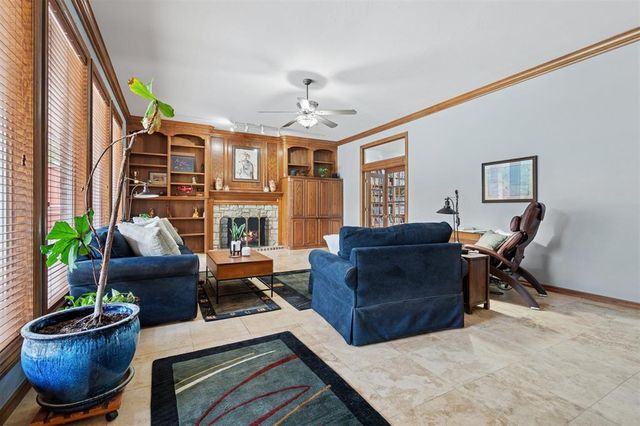 1412 Hunters Creek Road, Edmond, OK 73003