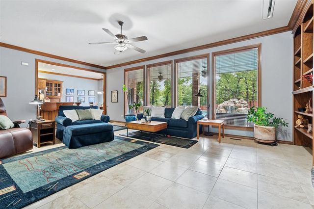 1412 Hunters Creek Road, Edmond, OK 73003