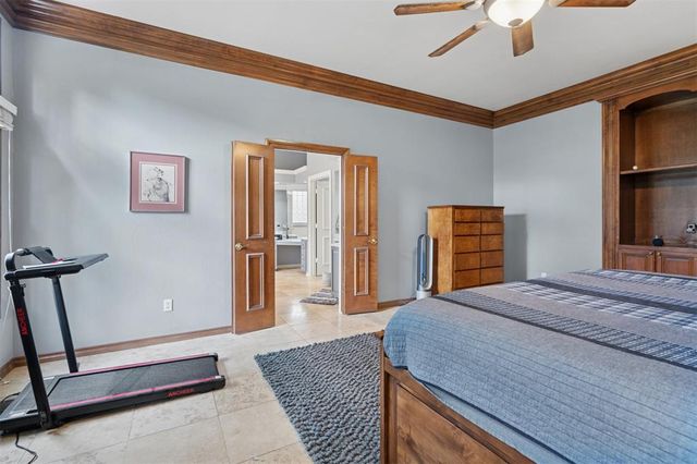 1412 Hunters Creek Road, Edmond, OK 73003