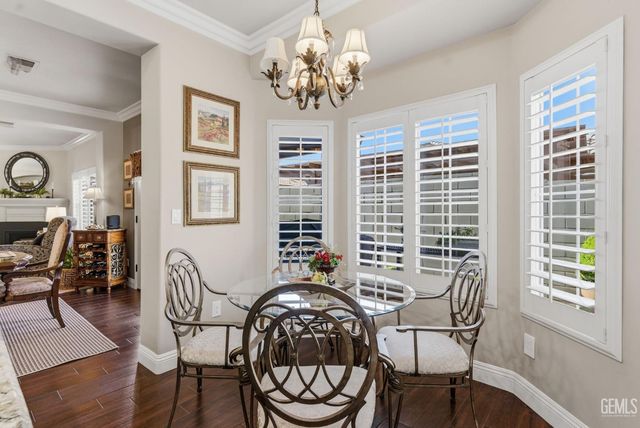 8600 Lago Di Como Lane, Bakersfield, CA 93312