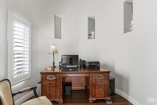 8600 Lago Di Como Lane, Bakersfield, CA 93312