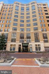 400 MASSACHUSETTS AVE NW #411, Washington, DC 20001
