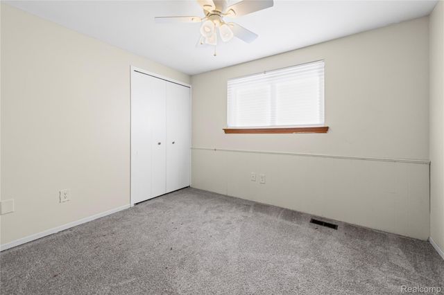 2168 Keystone Drive, Sterling Heights, MI 48310