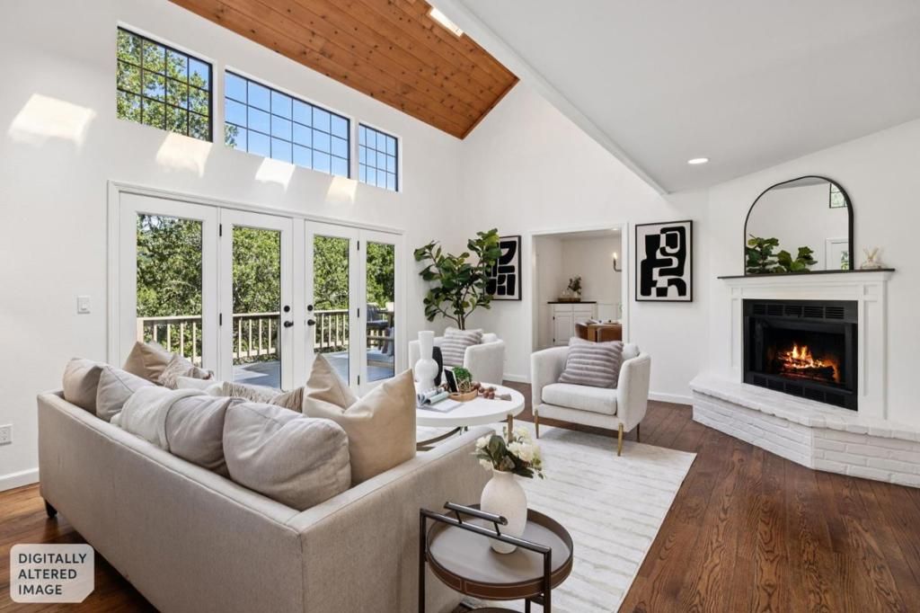 Image 2 of property listing at 164 Springdale Way, Redwood City, CA 94062
