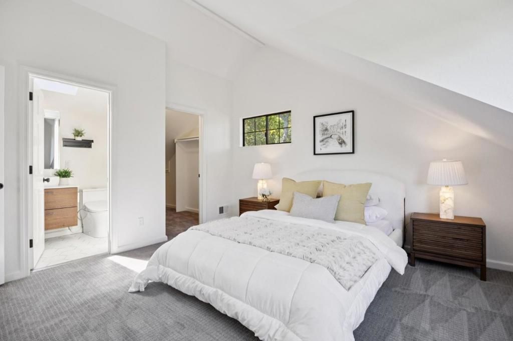 Image 33 of property listing at 164 Springdale Way, Redwood City, CA 94062