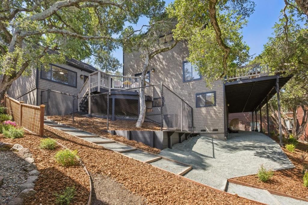 Image 43 of property listing at 164 Springdale Way, Redwood City, CA 94062