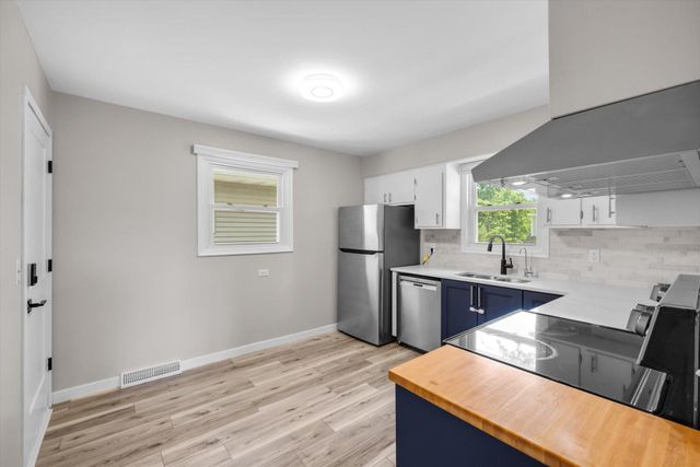 5856 Washburn Avenue S, Minneapolis, MN 55410
