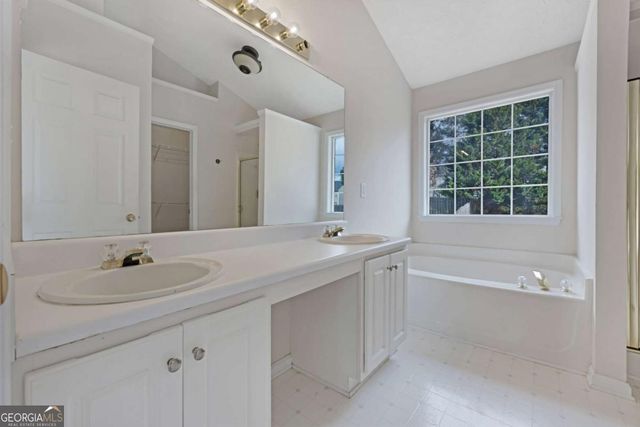 394 Ethridge Drive NW, Kennesaw, GA 30144