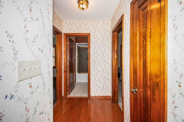 2110 E Oakland Avenue, Bloomington, IL 61701