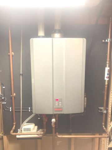 2110 E Oakland Avenue, Bloomington, IL 61701