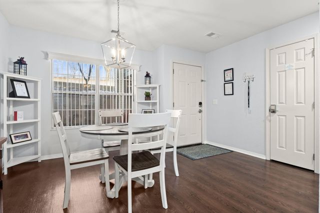 127 The Bluffs Apt 1, Branson, MO 65616