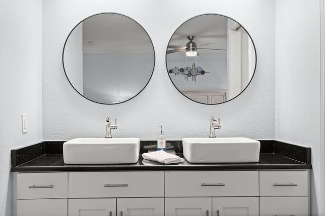 127 The Bluffs Apt 1, Branson, MO 65616