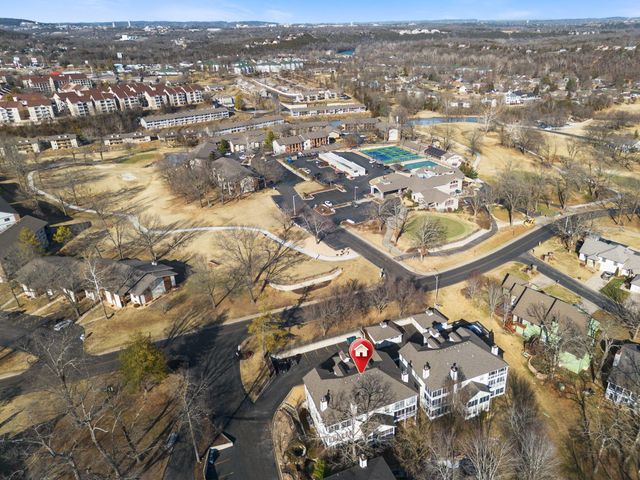 127 The Bluffs Apt 1, Branson, MO 65616