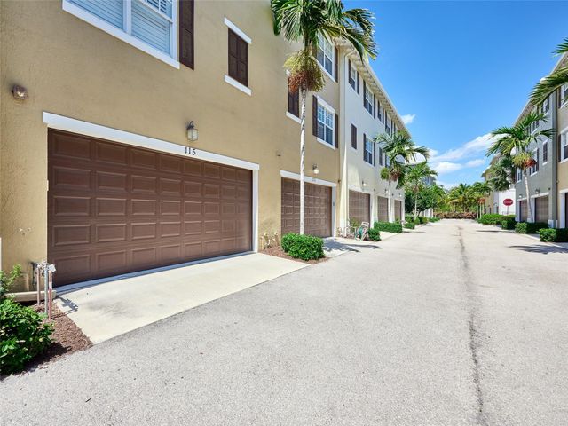115 E Coda Circle 115, Delray Beach, FL 33444