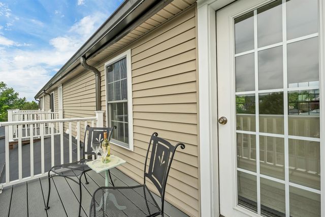 48 Landing Ln Unit 7, Laconia, NH 03246