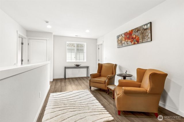 21 E Sullivan Street, Allyn, WA 98524