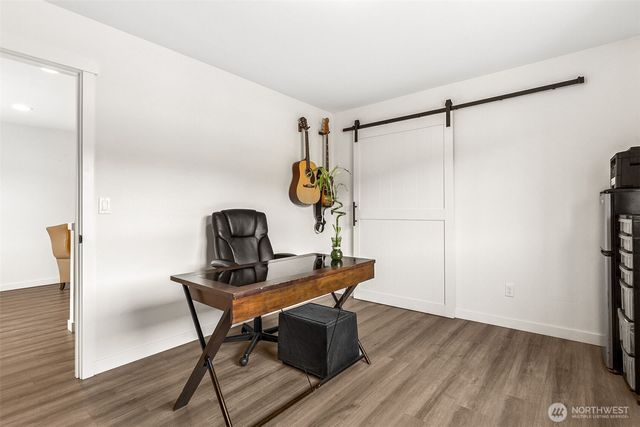 21 E Sullivan Street, Allyn, WA 98524