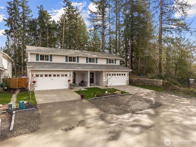 21 E Sullivan Street, Allyn, WA 98524