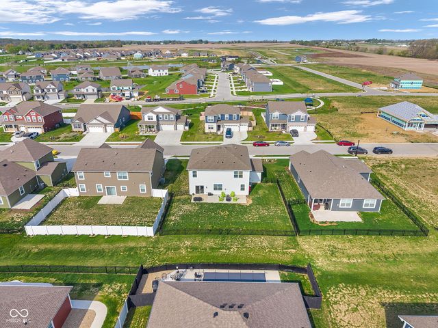 275 Lucky Hat Lane, Danville, IN 46122