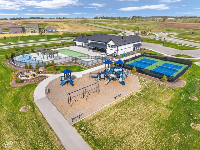 275 Lucky Hat Lane, Danville, IN 46122