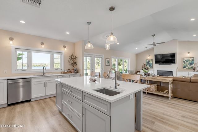 2760 Pearl Lake Trail, New Smyrna Beach, FL 32168