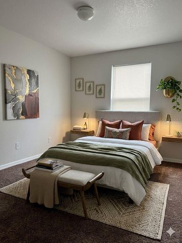 572 CRESTING OAK CIRCLE 19, Orlando, FL 32824