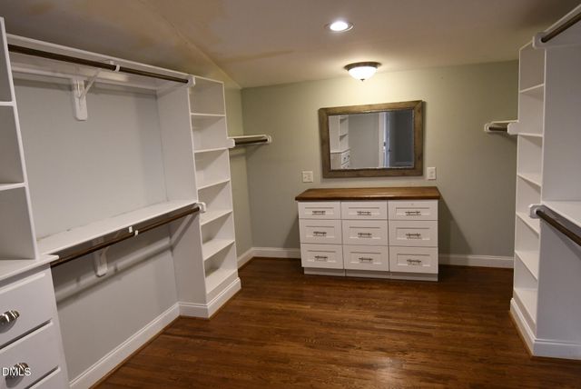 320 Crescent Drive, Clayton, NC 27520