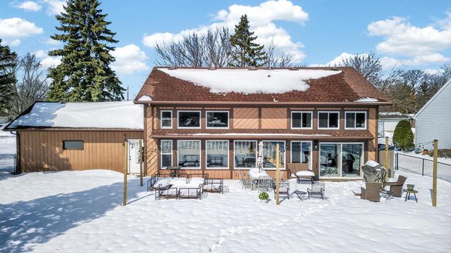 2755 MONTCLAIR PLACE, Oshkosh, WI 54904