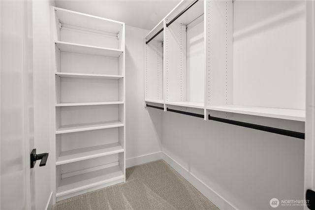 613 B 18th Avenue E, Seattle, WA 98112