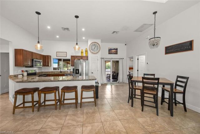2401 Leavitt RD, Alva, FL 33920