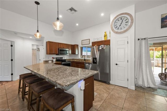 2401 Leavitt RD, Alva, FL 33920