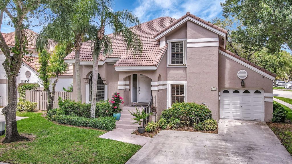 1700 NW 107th Ter, Plantation, FL 33322