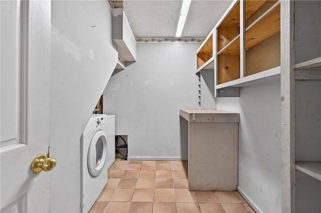 3400 Brookview Drive, Loganville, GA 30052