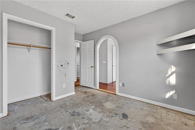 3400 Brookview Drive, Loganville, GA 30052