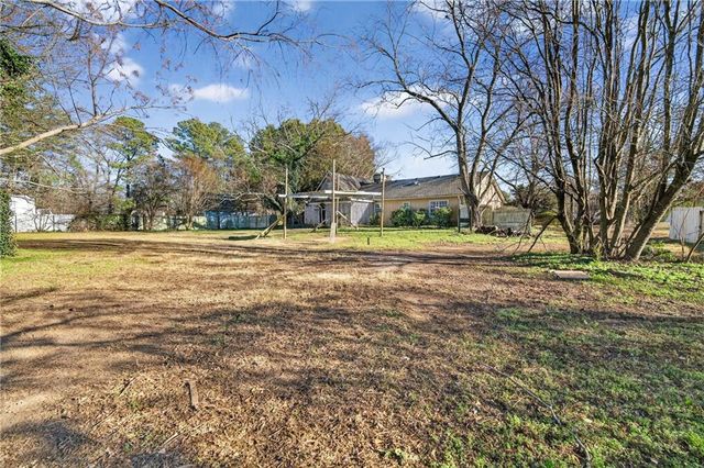 3400 Brookview Drive, Loganville, GA 30052