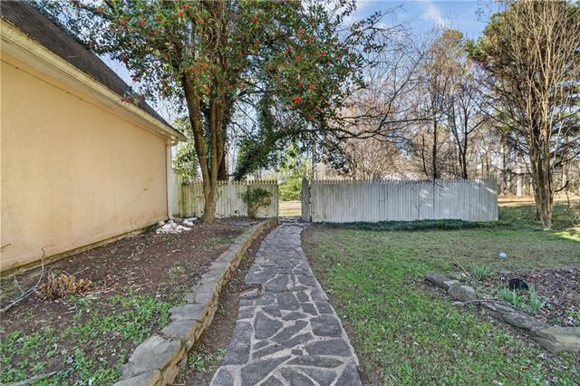 3400 Brookview Drive, Loganville, GA 30052