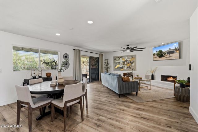 6221 E EVANS Drive, Scottsdale, AZ 85254