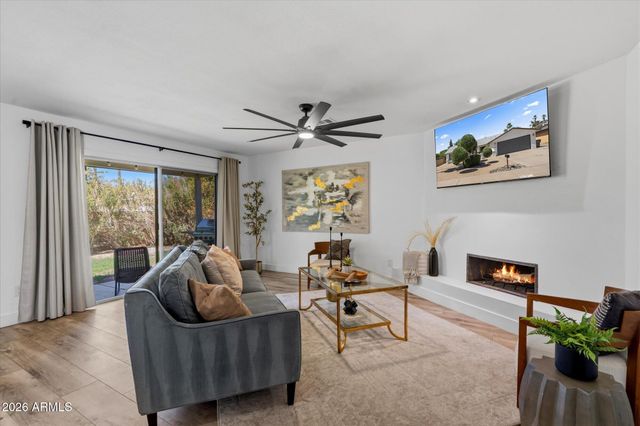 6221 E EVANS Drive, Scottsdale, AZ 85254