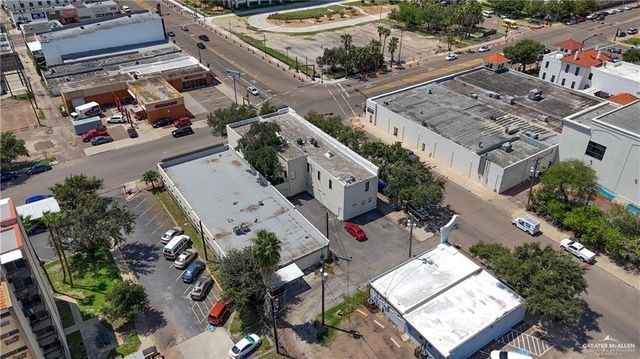 200 N 12th Avenue, Edinburg, TX 78541