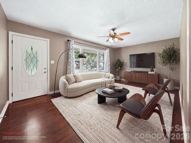 2626 Fairgreen Drive, Gastonia, NC 28056